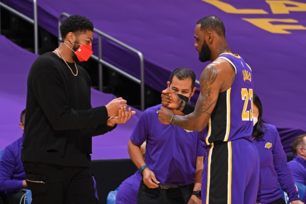 LA County Isn’t Providing COVID Shots to Lakers, Public Health Director Says – NBC Los Angeles