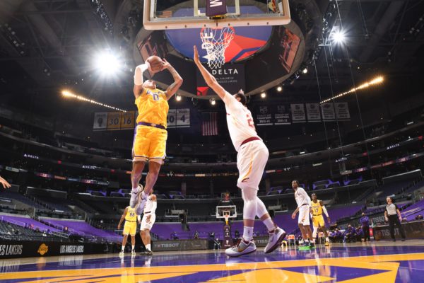 Lakers Rally Past Cavaliers to Snap Four-Game Losing Streak – NBC Los Angeles