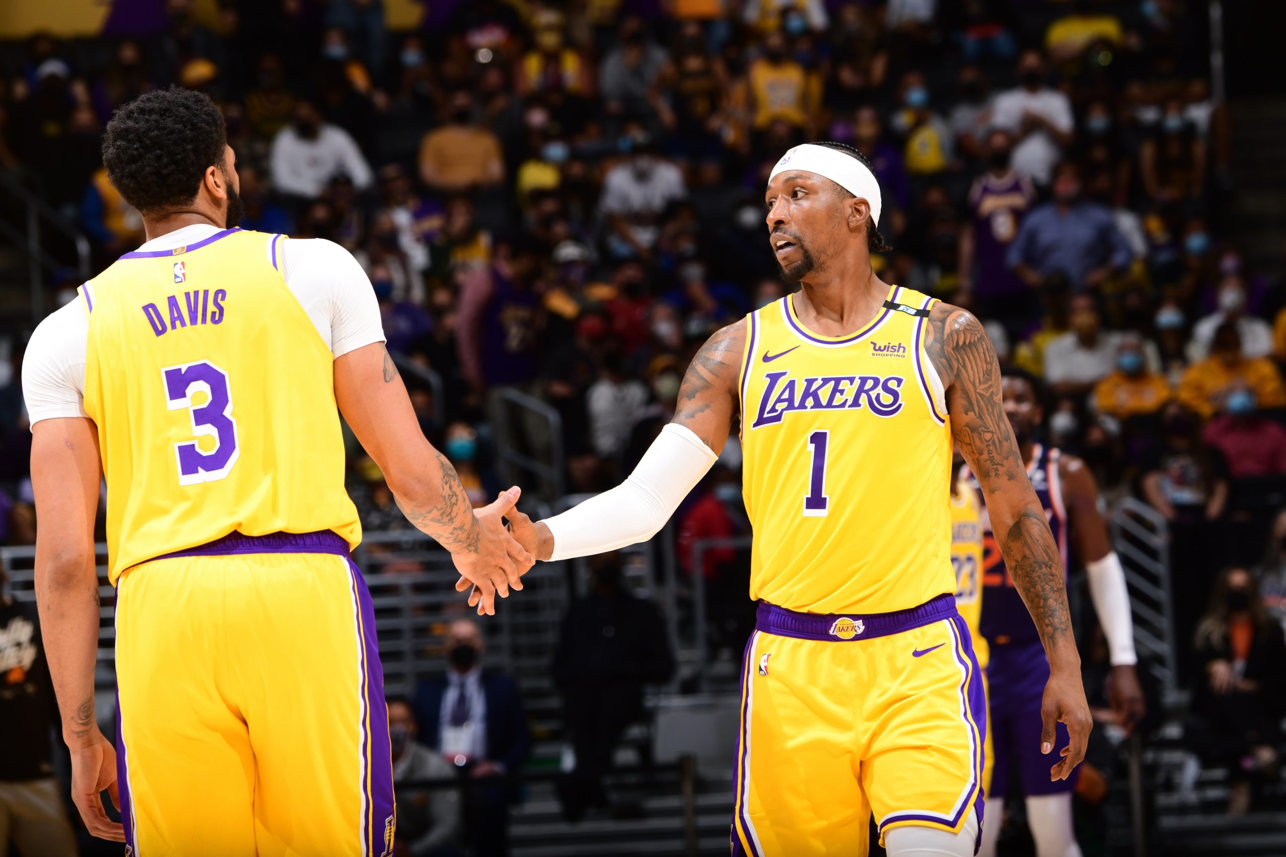 Lakers’ Kentavious Caldwell-Pope Has Knee Bruise, no Structural Damage – NBC Los Angeles