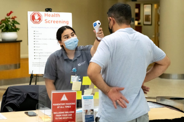 With nearly 2,000 new cases reported on Friday, LA County readies for coronavirus mask mandate’s sequel – Daily News