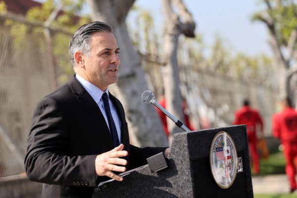 Councilman Seeks Ban on Encampments Near All LA Public Schools – NBC Los Angeles
