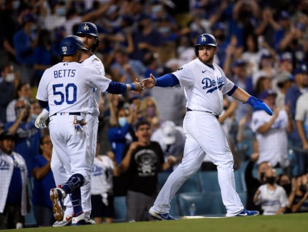 Dodgers Rally With 3 Runs in 8th to Beat Rockies 5-2 – NBC Los Angeles