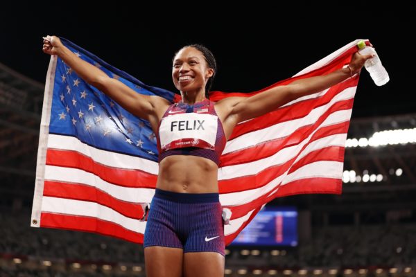 Allyson Felix Competes in 4x400m Relay – NBC Los Angeles