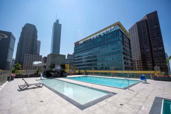 This LA high-rise apartment building comes with a massive rooftop playground – Daily News