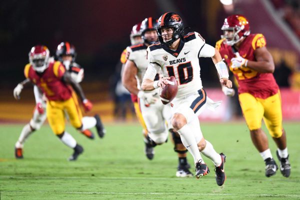Beavers Batter Trojans For First Win in Coliseum Since 1960 – NBC Los Angeles