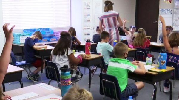 ‘We Are Hiring.’ Torrance and Long Beach Schools Offering Pay Increase to Attract Substitute Teachers – NBC Los Angeles