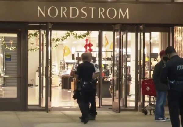 Nordstrom at Topanga Mall Robbed – NBC Los Angeles