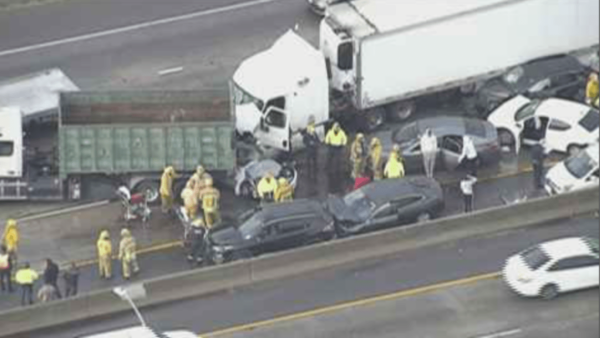 At Least 8 Vehicles, Including 2 Big Rigs, Involved in Fatal Crash on 5 Freeway – NBC Los Angeles