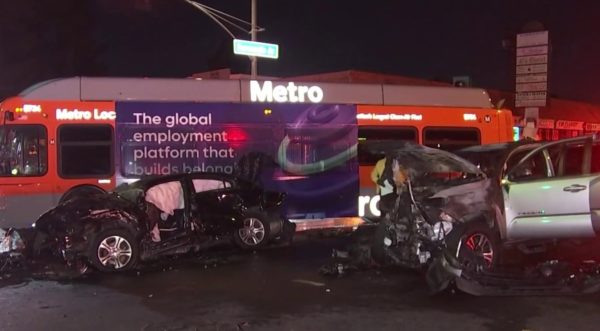 Five Injured in Fiery South Los Angeles Crash – NBC Los Angeles