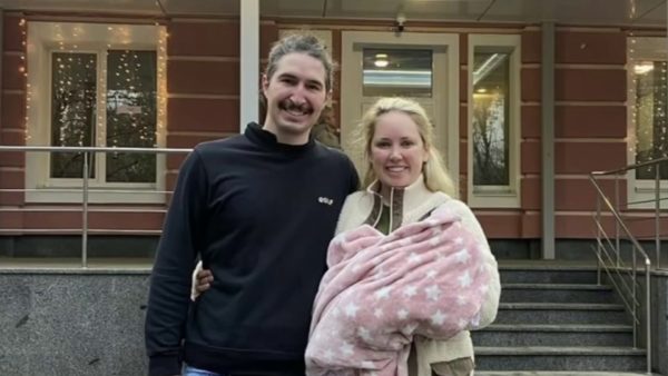 Costa Mesa Couple Escapes With Newborn From War-Ravaged Ukraine – NBC Los Angeles