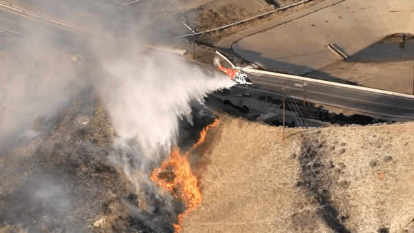 Four Acre Brush Fire Burns in Lake View Terrace – NBC Los Angeles
