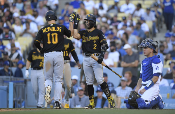 Pirates Beat Dodgers 8-4 For First Sweep of LA Since in 22 Years – NBC Los Angeles