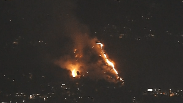 Brush Fire Burning Near Homes in Highland Park Contained – NBC Los Angeles