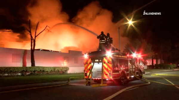Commercial Fire Burns Building in Ontario – NBC Los Angeles
