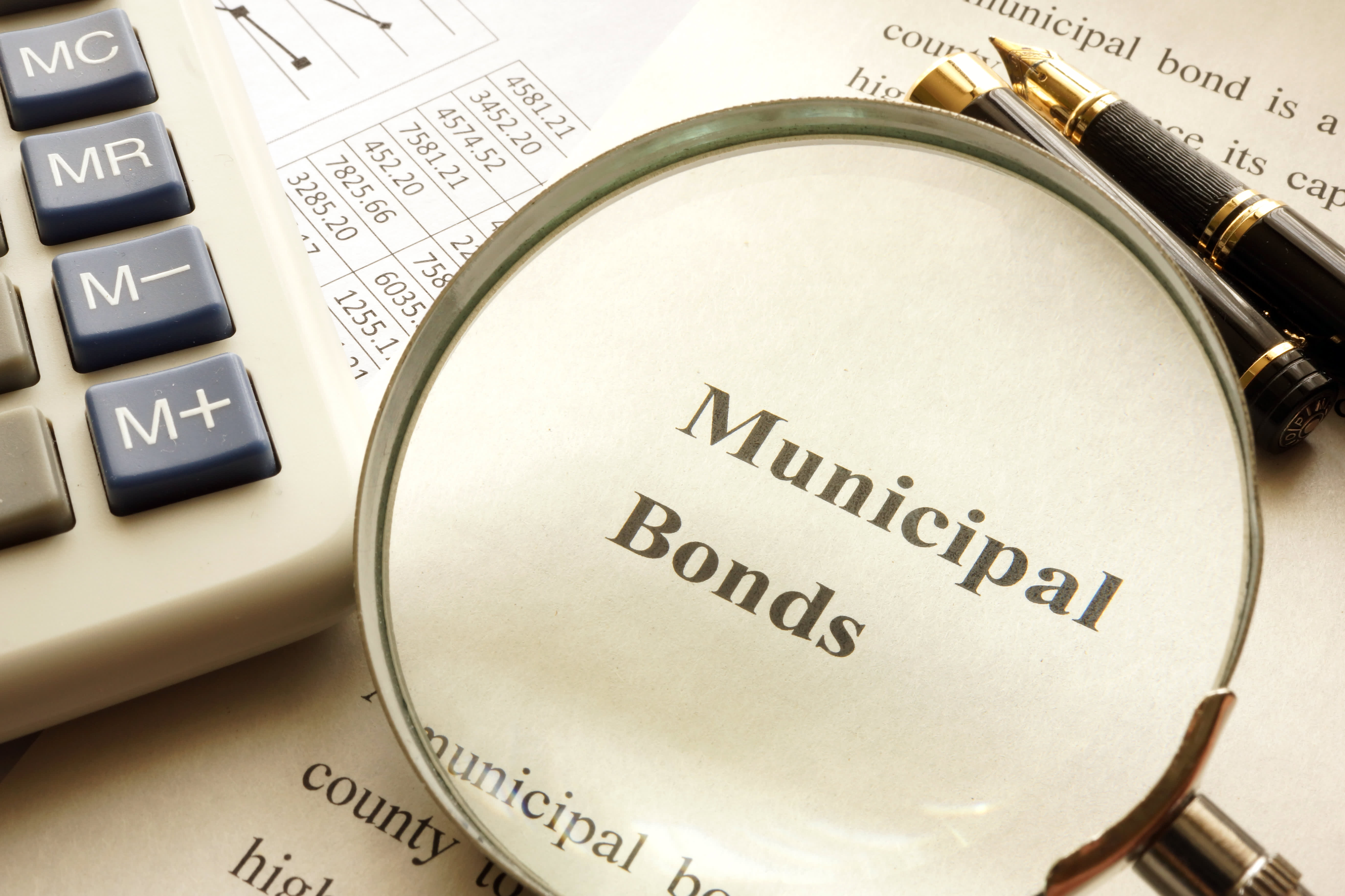 Market rout has muni bonds looking attractive. How to add them to your portfolio