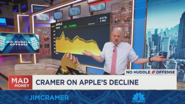 Jim Cramer says Apple is still the ‘greatest stock of all time’