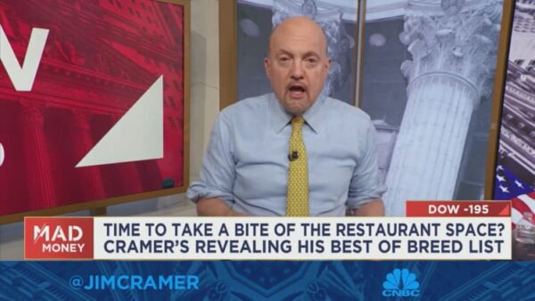 Jim Cramer says he likes these 3 restaurant stocks