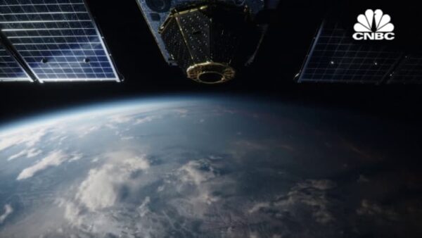 Samsung turns to space with satellite-enabled smartphone chip
