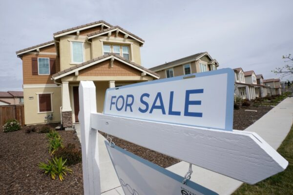 Mortgage rates slip for a 4th week, down to 6.09%