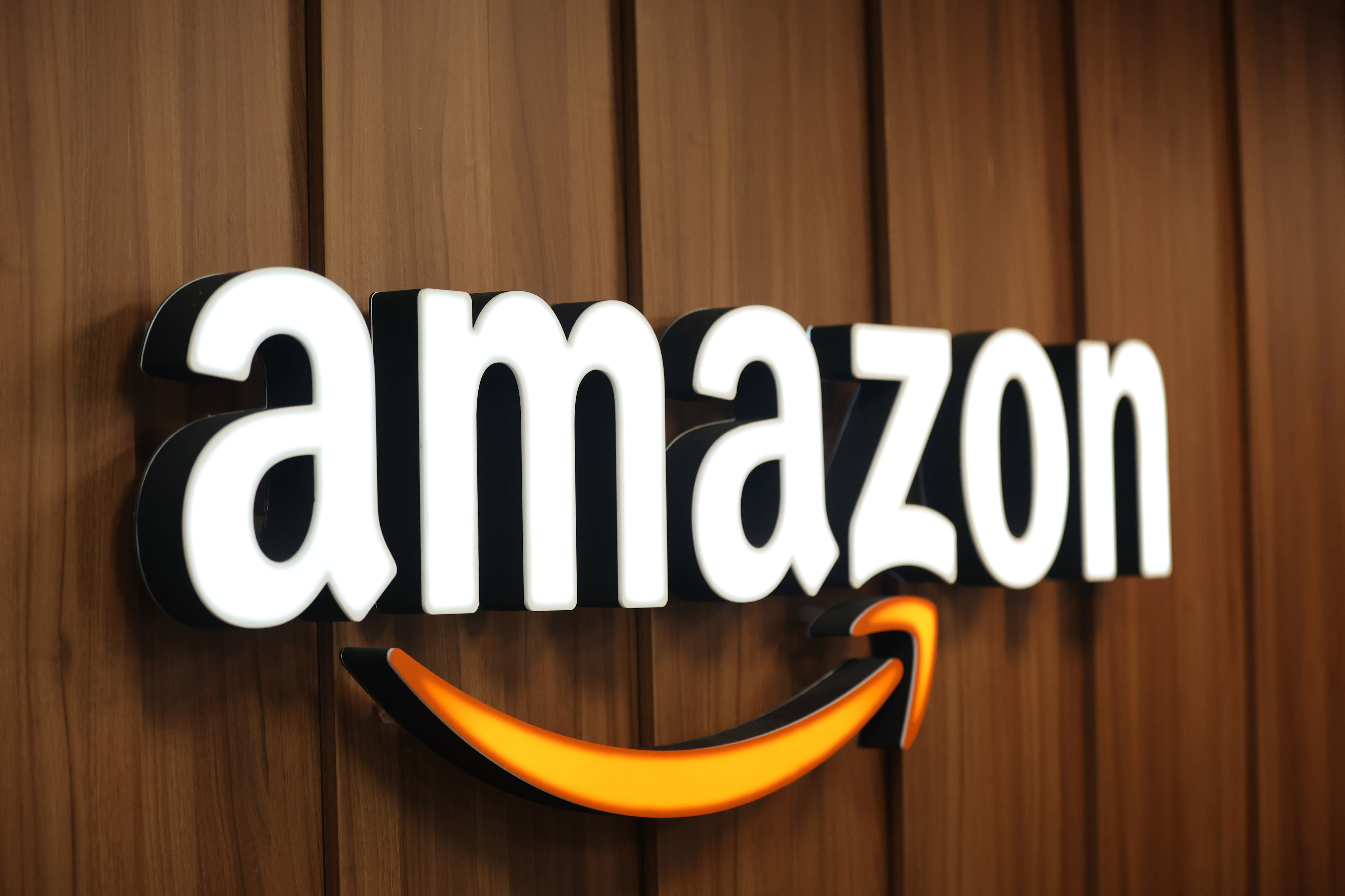 Amazon job cuts rise to 27,000, but it's still not enough to rightsize the company 