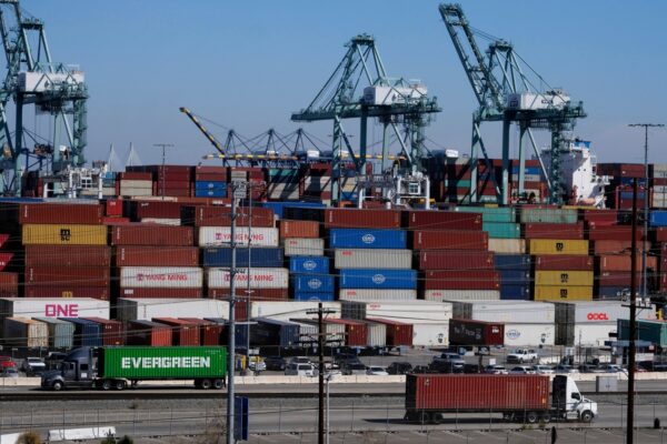 Work stoppages reported at LA, Long Beach ports as labor talks seem to stall – Daily News