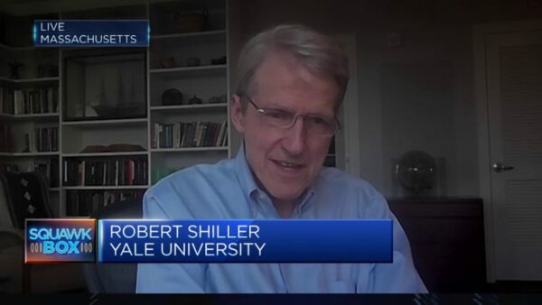 10 years of rally in U.S. house prices could end, says Robert Shiller