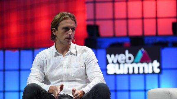 Revolut appoints new UK boss as it struggles to get banking license