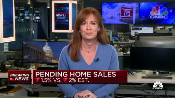 Pending home sales drop to record low