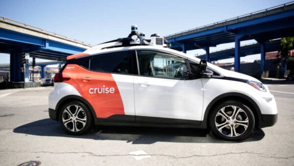 GM’s Cruise lays off contractors after suspending self-driving cars
