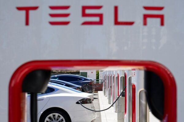 First Tesla Autopilot jury trial ends in loss for family of driver killed in Menifee crash – Daily News
