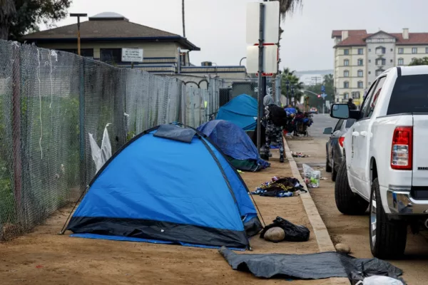 Democrats kill California homeless encampments ban, again – Daily News