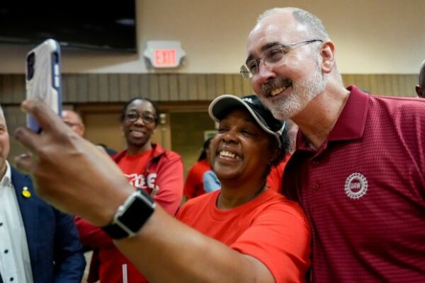 UAW celebrates breakthrough win in Tennessee and takes aim at more auto plants in the South – Daily News