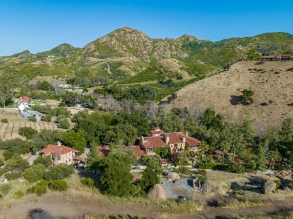 Agoura Hills vineyard estate once owned by Paper Mate, Schick exec seeks $6M – Daily News
