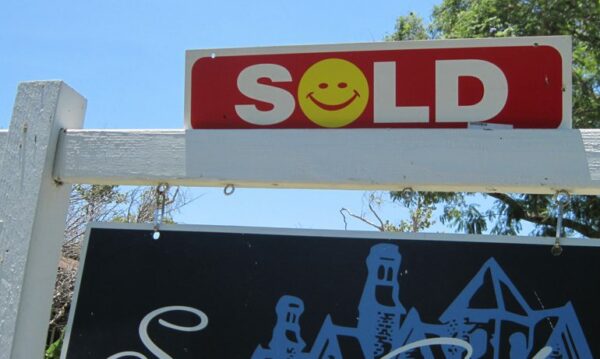 California home sales dropped 7.8% in March, prices up 6% – Daily News