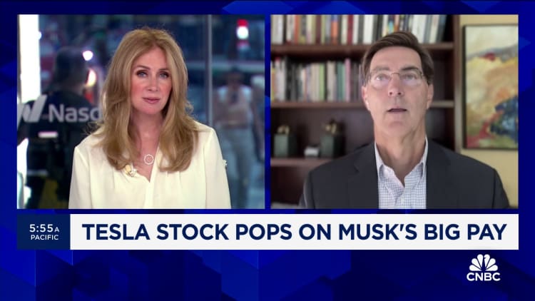 Tesla's shareholder vote is a positive for the stock, says Bernstein's Toni Sacconaghi