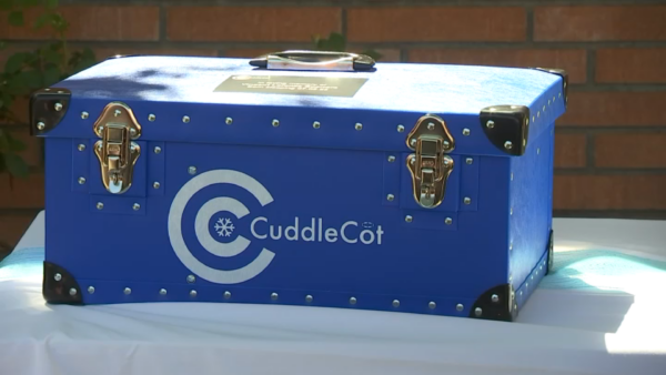 Grieving parents donate CuddleCot to Pomona hospital – NBC Los Angeles
